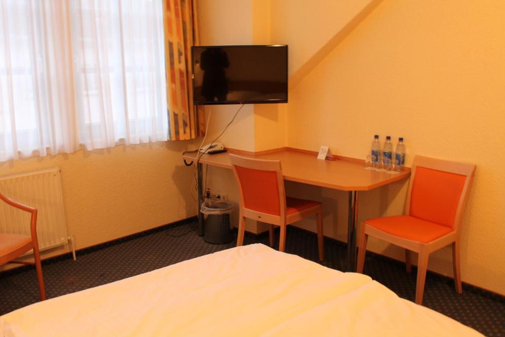 City Hotel Neuwied Room photo