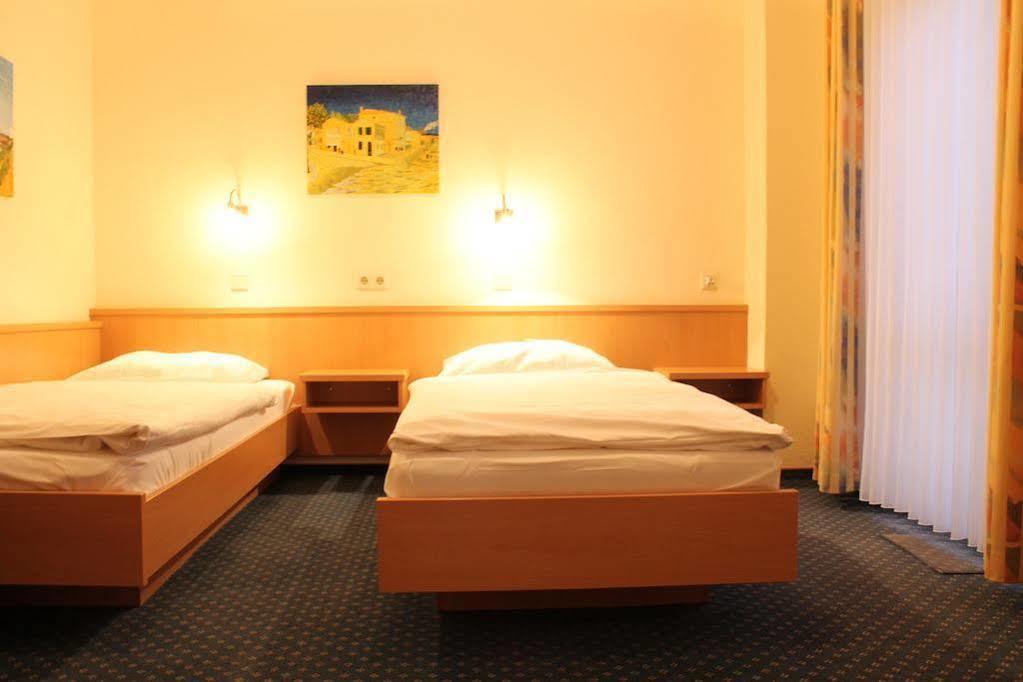 City Hotel Neuwied Exterior photo